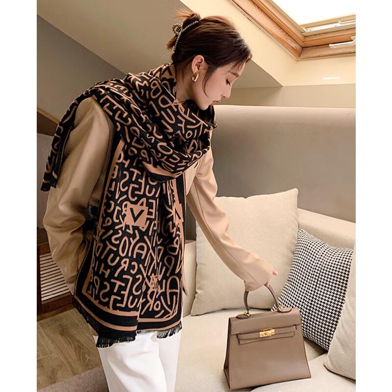 VICTORIA&VERA Autumn/Winter Letter-Edged Scarf