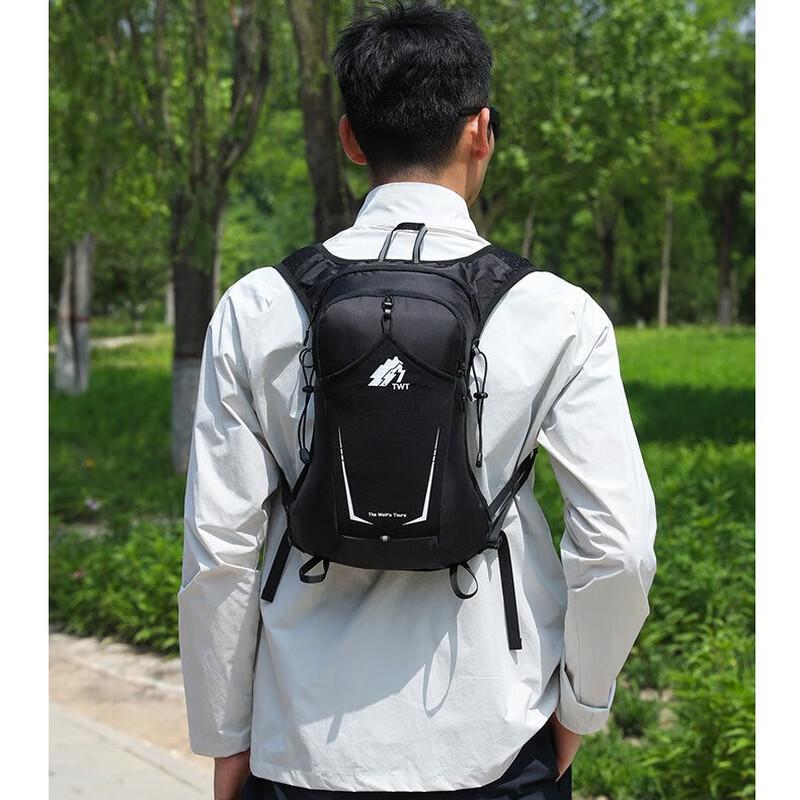 Outdoor Vanguard 2562 Multi-sport Backpack
