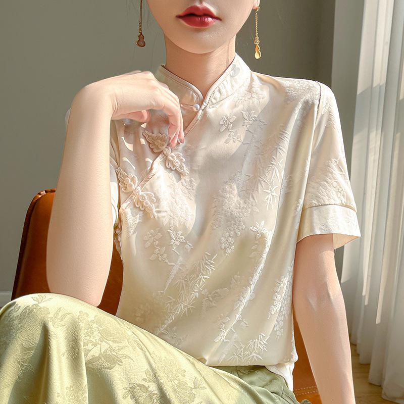 Damen Chinesischer Froschknopf Satin T-Shirt: Kurzärmelig, Stehkragen, Retro-Stil