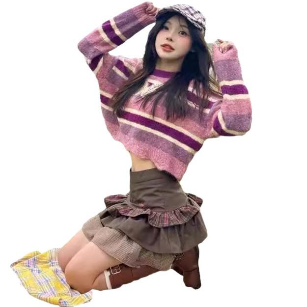 Women's Retro Color Block Striped Butterfly Knit Sweater, Round Neck, Short & Loose Fit for Spring/Autumn.