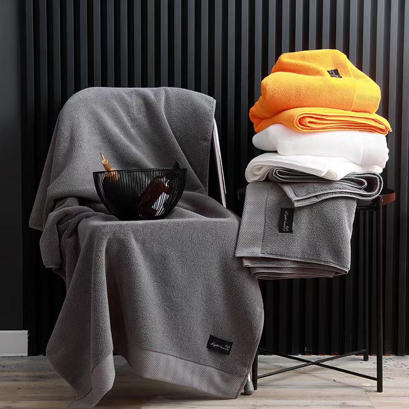 Extra Großes Badetuch aus Reiner Baumwolle, 80x160cm, 800g - Weich, Dick, Saugfähig, Bestickbares Geschenk