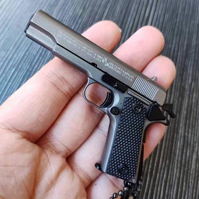 1:3 ötvözet 1911 G17 pisztoly hordozható mini játékpisztoly g34 modell levehető kulcstartó Fidget játék hamis pisztoly fiú kollekció felnőtteknek ajándék