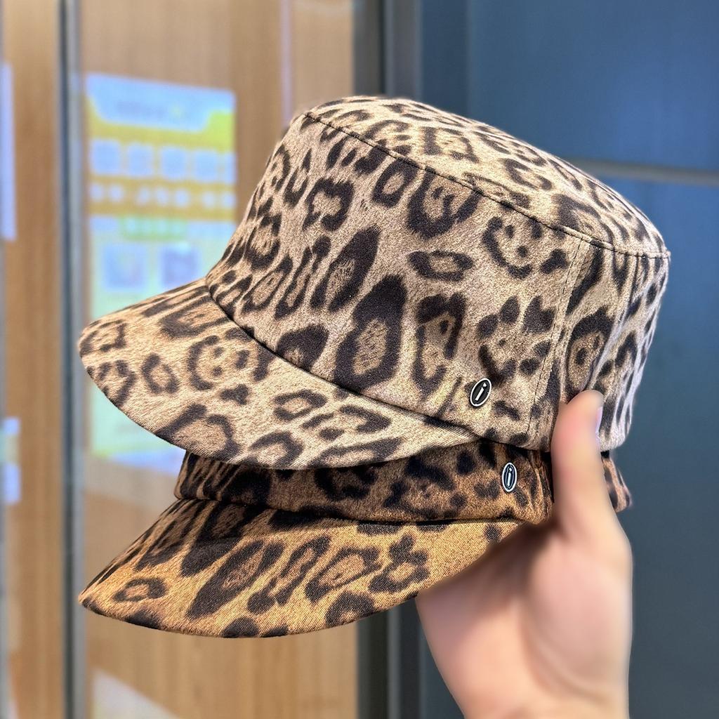 Y2k Spring And Autumn Retro Leopard Print Flat Top Baseball Cap For Women Travel Sun Protection Flat Top Equestrian Hat