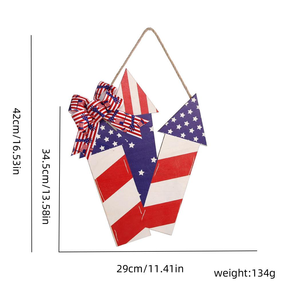 Round Wooden Exquisite Home Decor Sign For 4th Of July Featuring Colorful Imagery Patriotic