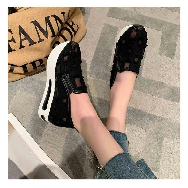Damen Große Größen Atmungsaktive Innen-Höhenverstellende Einzelne Schuhe Sommer Neu Lässig Ein-Pedal Loafer