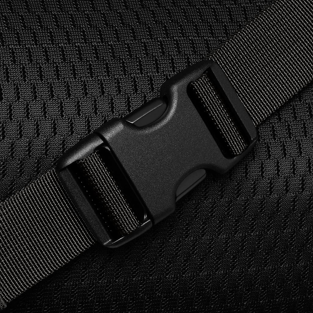 Waist Bag Grong 6 Hip Bag Crossbody Bag Unisex HY92334 Black [Helly Hansen]