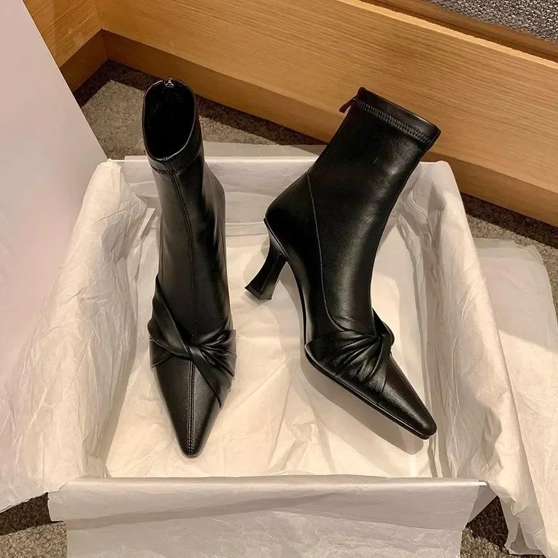 Modern Boots Patent Leather Designer Brand Luxury 2025 New Winter Ankel Boots Bow Wedding Party Dress Gladiator Women Shoes