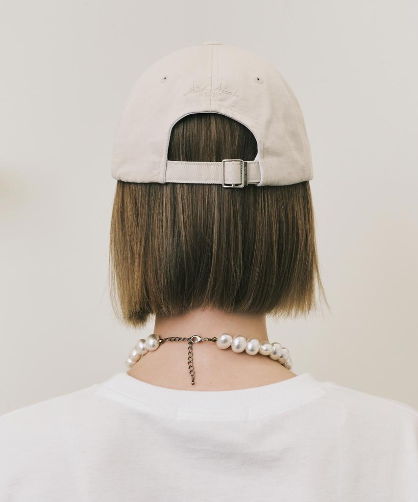 Nigaennikol Nicole Lettering Ball Cap_Beige