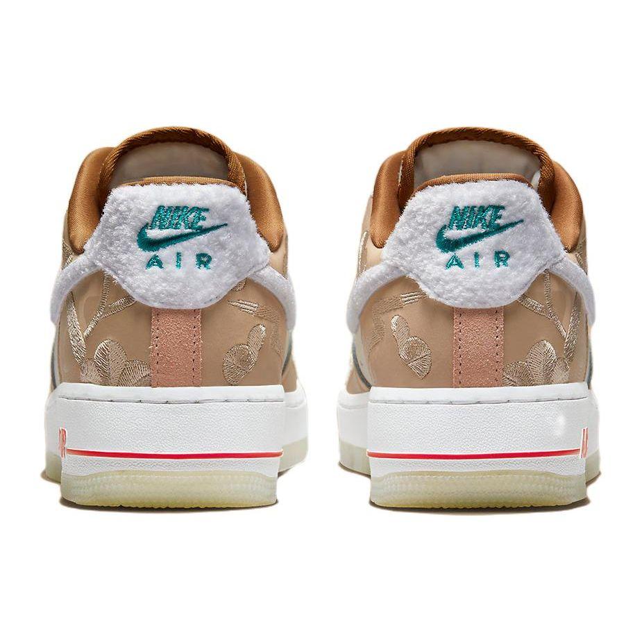 Nike Tênis Feminino Air Force 1 07 LX Ano do Coelho Marrom Sail Branco FD4341-101