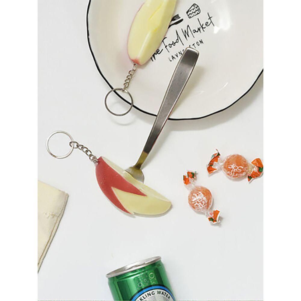briskstyle carved apple shaped keychain