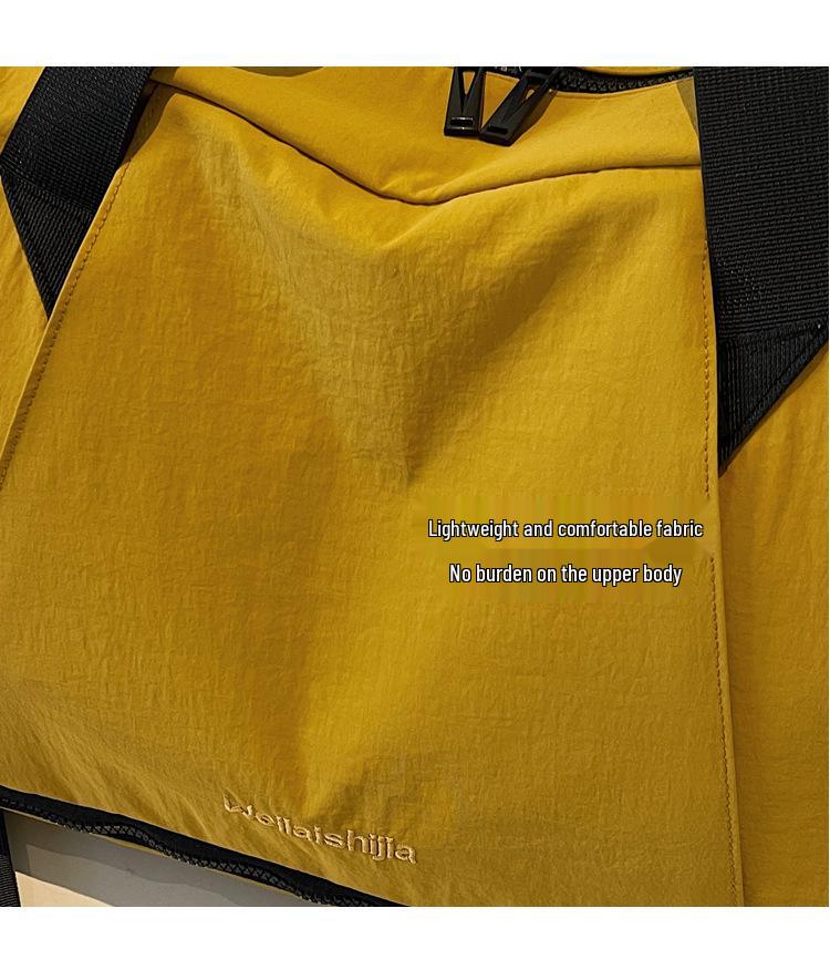 Women's Large Capacity Fashion Travel Duffle Bag - Lightweight Handheld for Sports, Fitness, and Short Trips