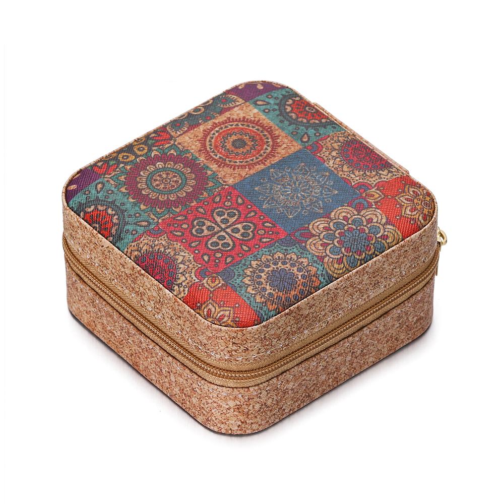 

Portable Cork Jewelry Box Lightweight Vintage Earrings Storage Boxes Earrings Necklace Rings Case Square-Shape Zipper Organizer 10 X 10 X 5cm