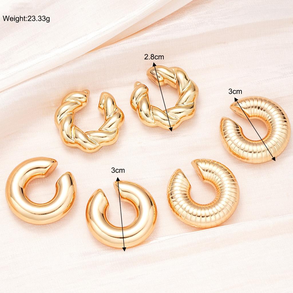 4Pcs Exaggerated Circle C-Shaped Large Ear Clip for Women Simple Chunky Gold Plated Thick Earrings Set Fashion Jewelry Gifts New