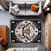 Mystischer Motten Teppich, Witchcore Lila Schmetterlings Teppich mit Mondphasen, Pentagramm Symbolen & Magischer Floraler Vintage Kunst, Gotischer Teppich