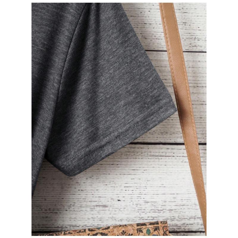 Summer Women's Floral 3D Printed Round Neck Short Sleeved T-shirt