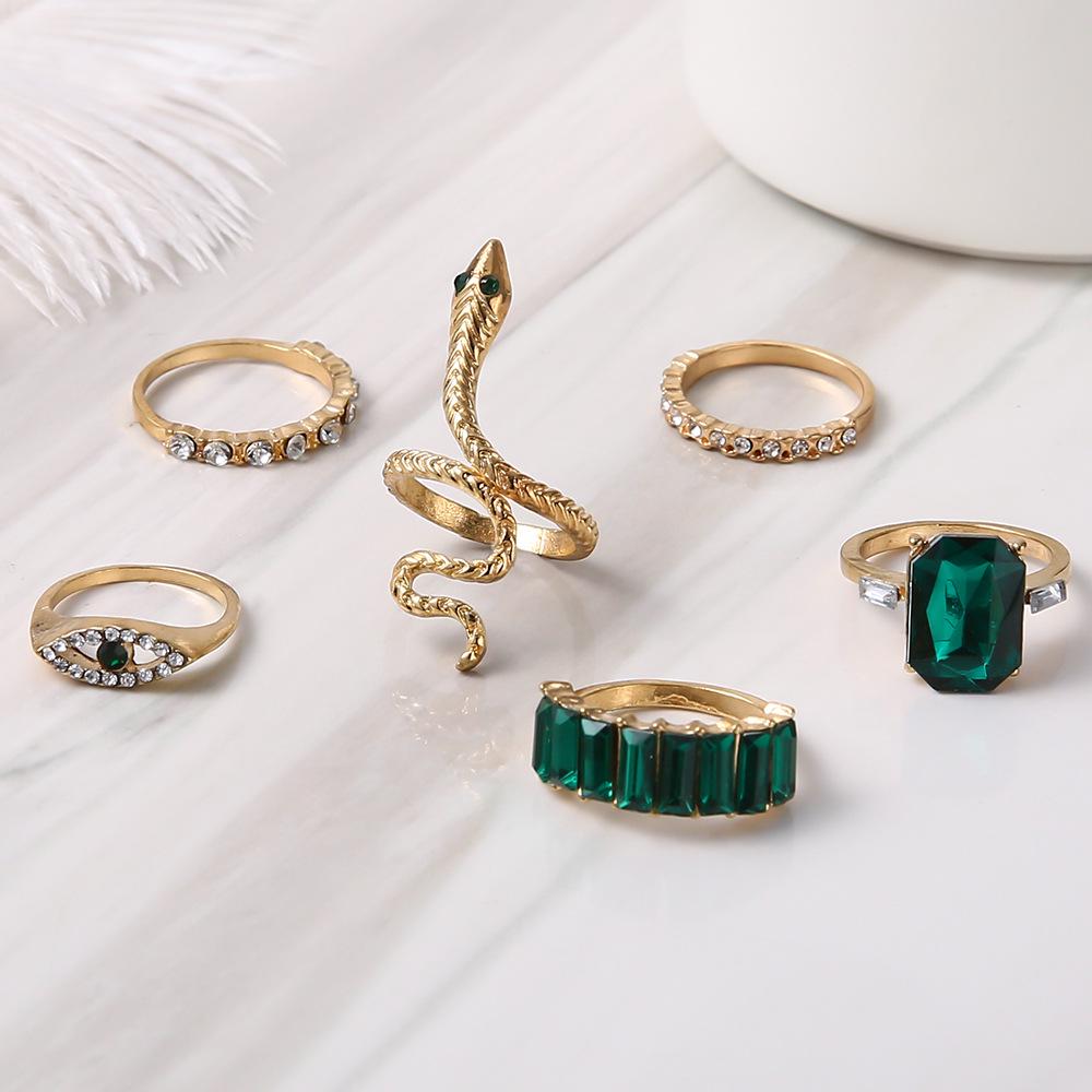 Vintage Emerald Snake-Inspired Diamond-Studded 6-Piece Knuckle Ring Set