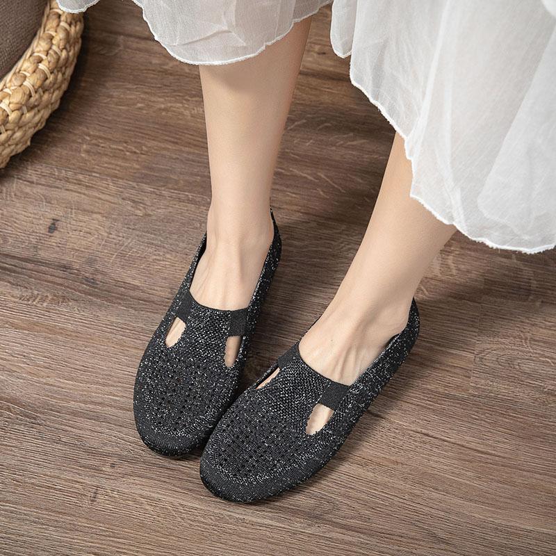 Summer mesh lightweight mom shoes, fashionable and breathable women's shoes, one-foot flat casual anti-slip sports shoes