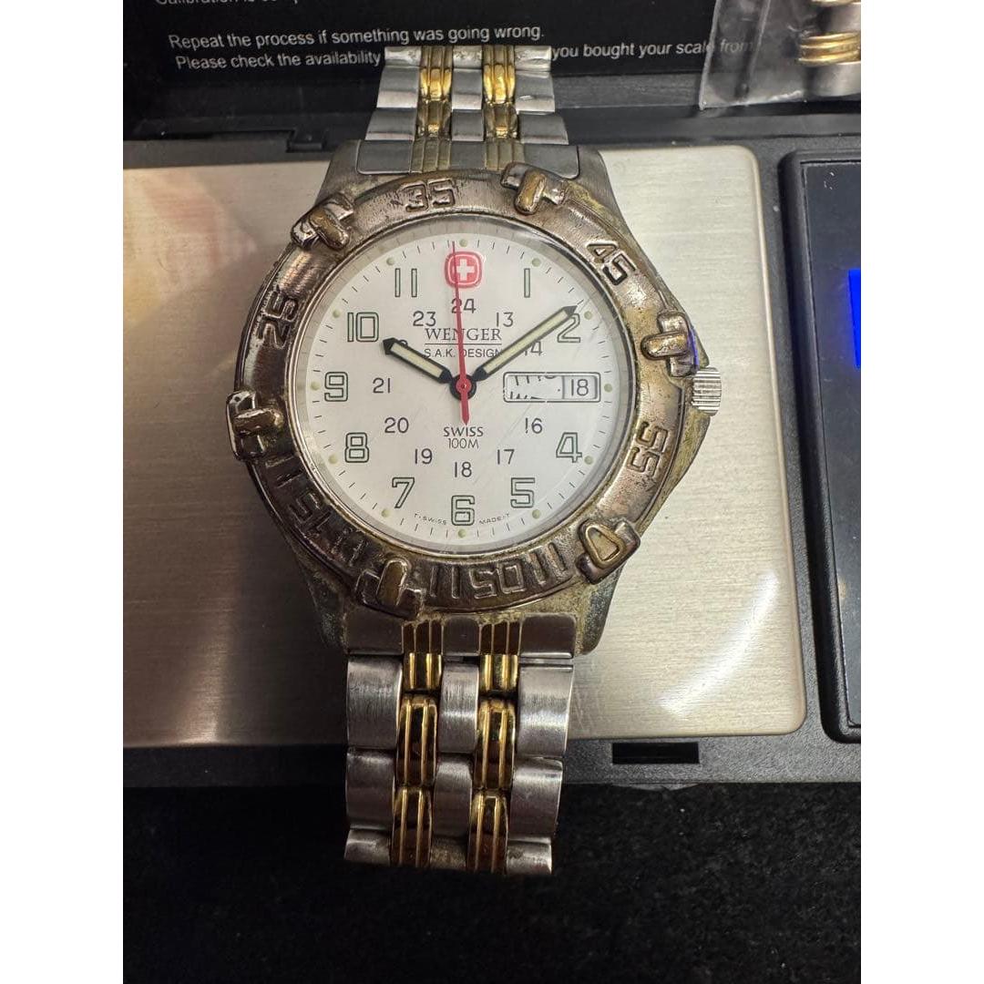 Used WENGER SWISSMADE military men s watch white dial