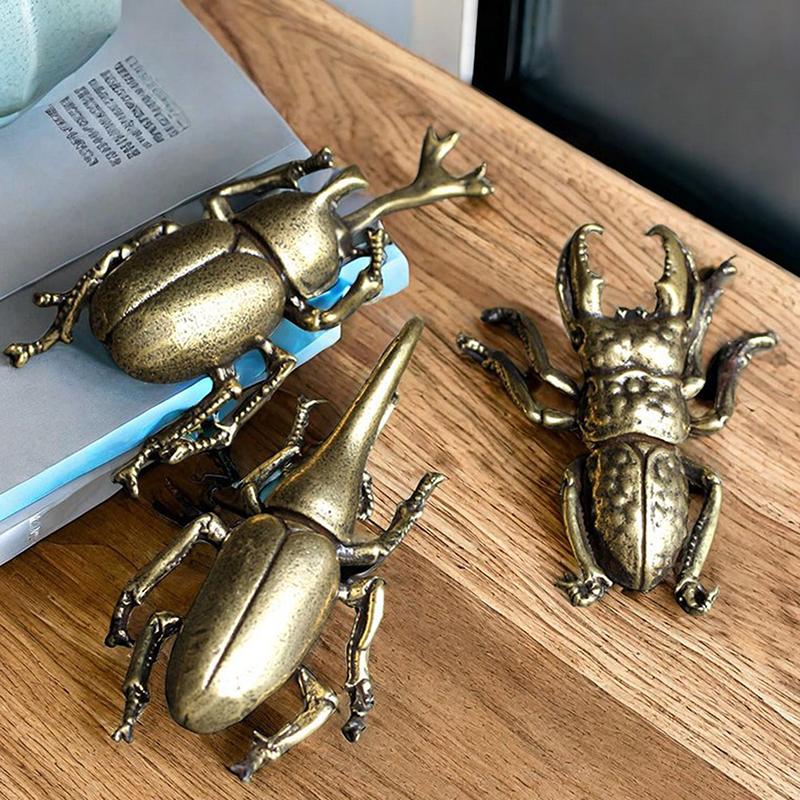 3 Style Available Beetles Miniature Figurine Small Desk Decoration Vintage Copper Insect Tea Pets Ornament Home Decor Accessory