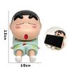 Figure di Crayon Shin-Chan Porta Telefono Kawaii Anime Ornamenti da Scrivania Cartone Animato Supporto per Telefono Guardare la TV Bambola Carina Decorazioni