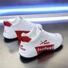 Scarpe sportive da uomo e da donna leggere moda scarpe casual versatili scarpe bianche stile pelle antivento scarpe da uomo