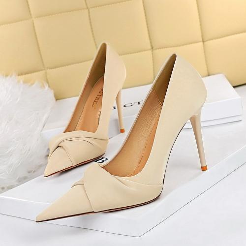 Fashion Elegant Banquet High Heels Slimming Pointed Toe Bowknot Women Vulcanized Shoes