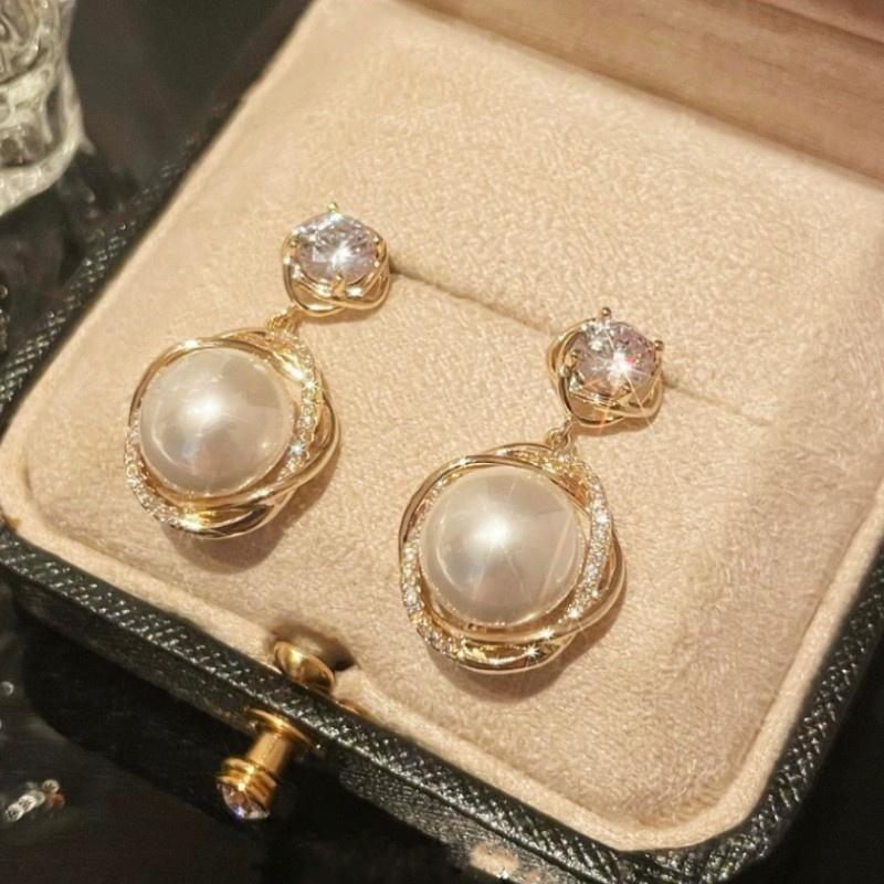 Big Pearl C-Shaped Hoop Earrings For Women Girl Simple Fashion Design Exaggerated Metal Party Jewelry Gifts New