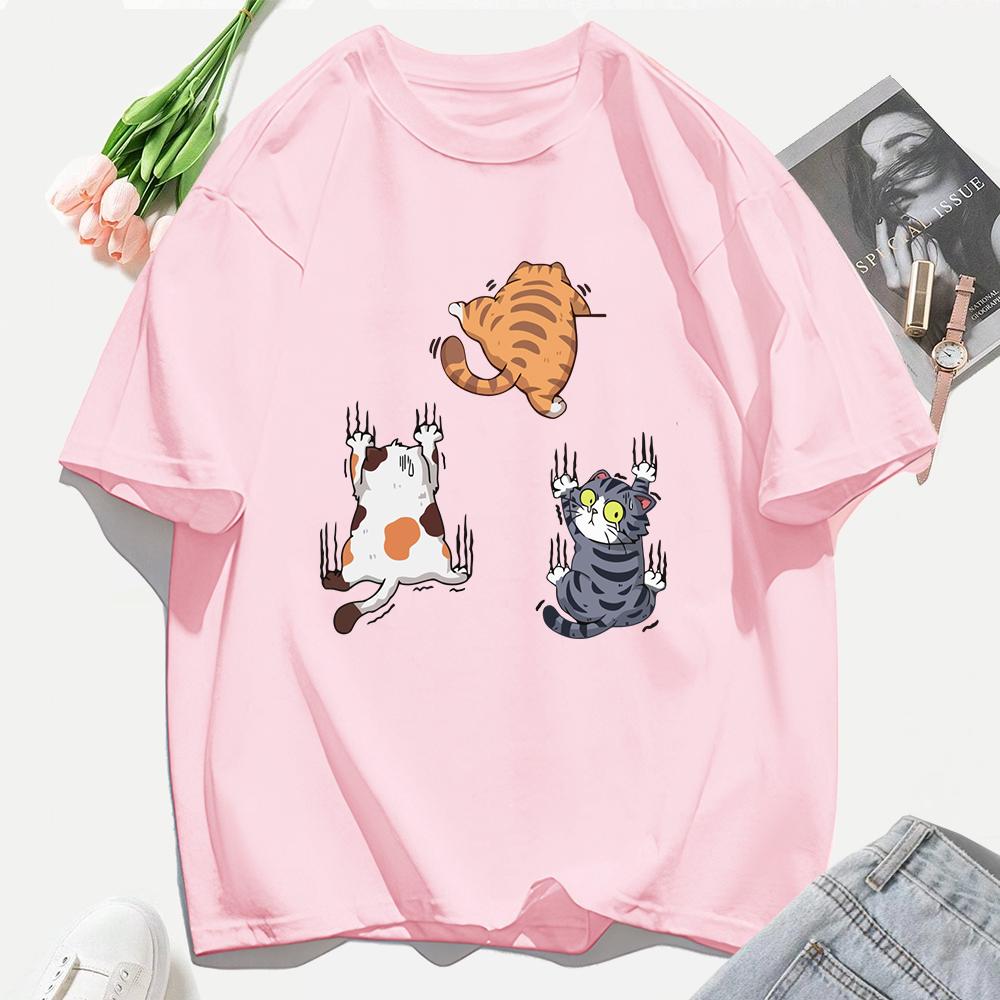 Three Cats Climbing Upwards And Escaping Print T-Shirt Women Soft Y2K T Shirts Cotton Casual Woman Clothes Crewneck Oversize Top