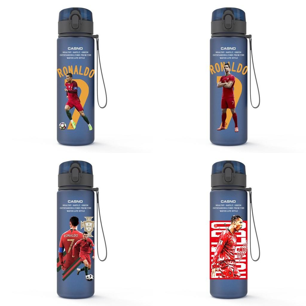 Fotbalová láhev na vodu s nylonovým držadlem pro sportovní nadšence 560 ml PC materiál letní cestování