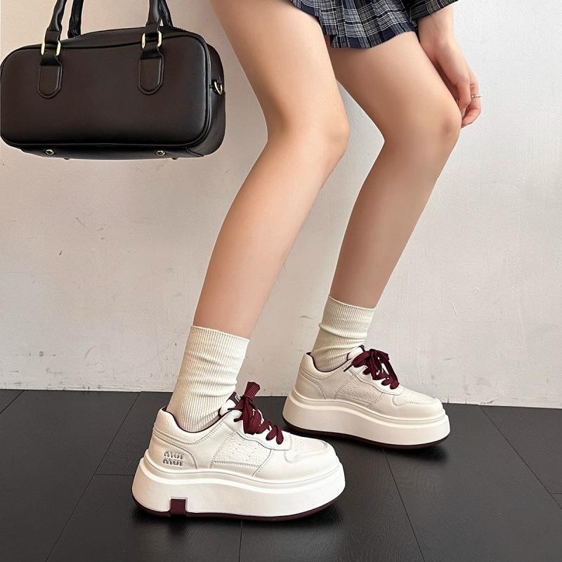 Platform White Shoes Women's 2025 New Popular Autumn Campus Style Versatile Sports and Leisure Lace-up Board Shoes Heightening Shoes