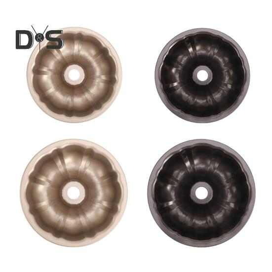 Non-Stick Ring Cake Pan Carbon Steel Fluted Tube Baking Pan for Pound Cake Buntz Cake Jelly Gelatin Chocolate Cake Molds