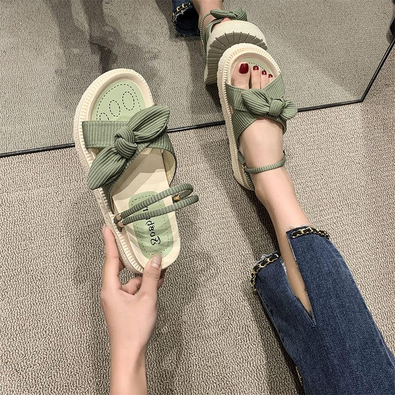 Two sandals for women's summer wear 2025 new ins trendy with skirt platform fairy style Roman beach slippers