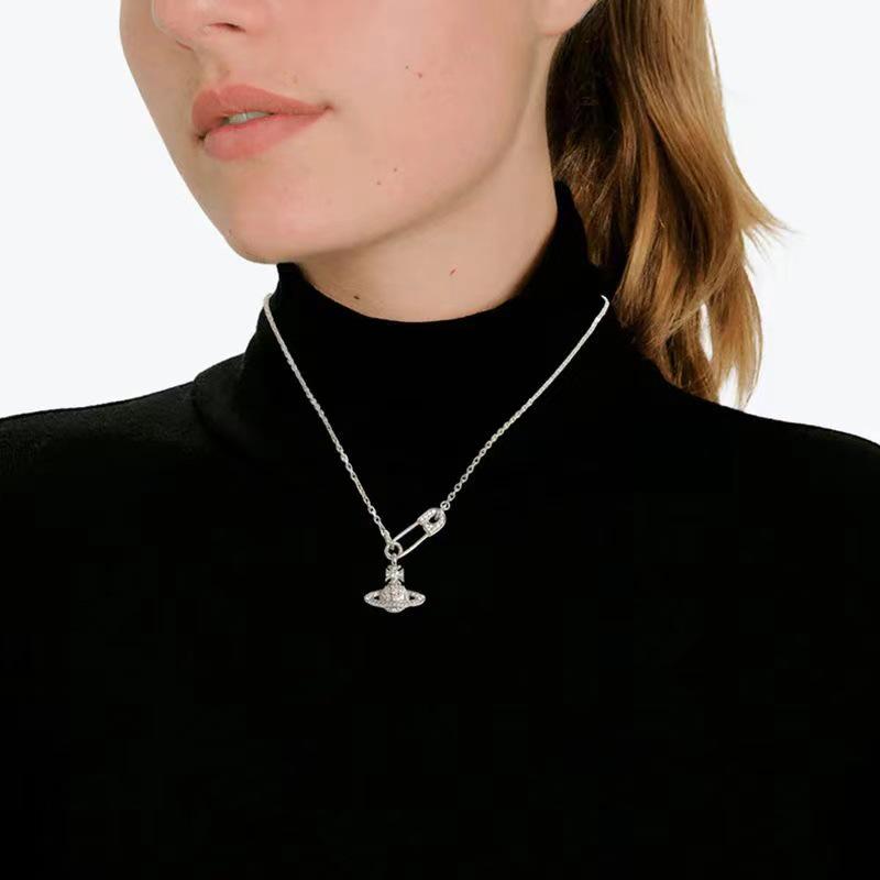 Luxus-Kaiserinwitwe Cixi Brosche Halskette: Elegante, vielseitige, hochwertige Schlüsselbein-Kette für Damen