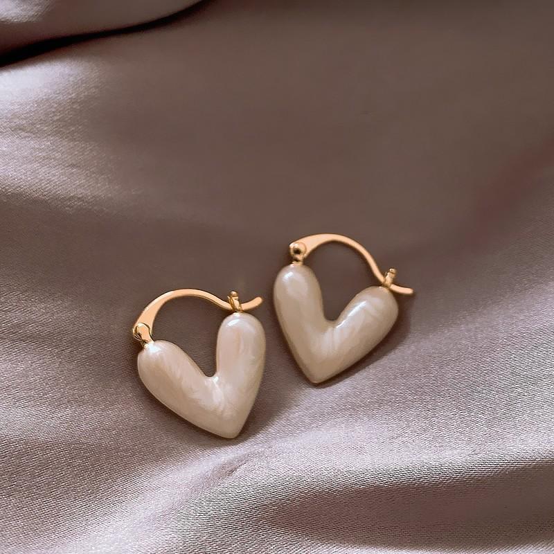 Fashion Simple Temperament Love Artificial Pearl Earrings Internet Celebrity Trend Stud Earrings Earrings Earrings Women