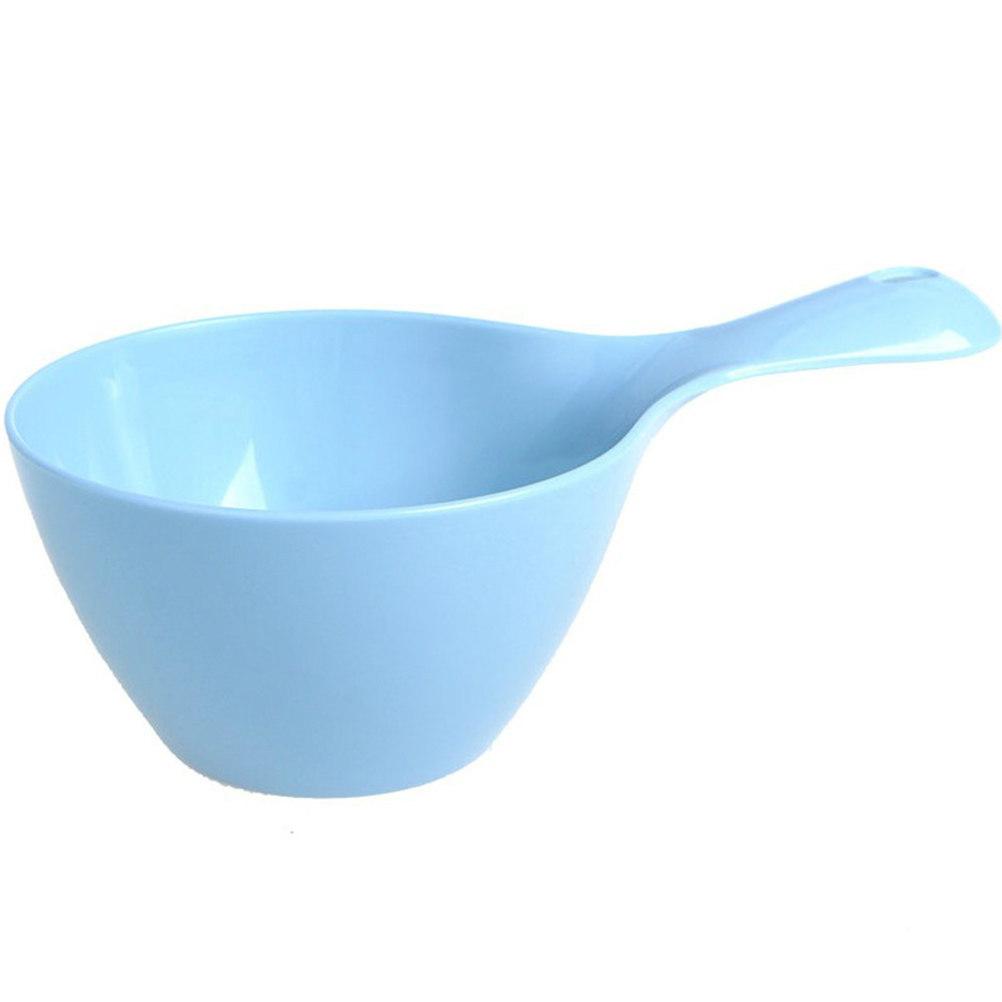 1Pcs Thickened Plastic Water Ladle Wide Ergonomic Handle Multi Purpose Water Scoop for Household Bathing Shampooing Flower