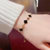 Modisches Temperament Leichter Luxus Vierblättriges Kleeblatt Armband Weibliche Internet-Berühmtheit Persönlichkeit Allround Klein Frisch Handschmuck