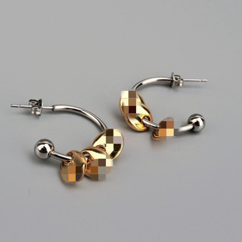 

Осенне-зимние серьги-кольца C-образной формы «Пятачок»: Трендовый, Универсальный Женский Модный Аксессуар