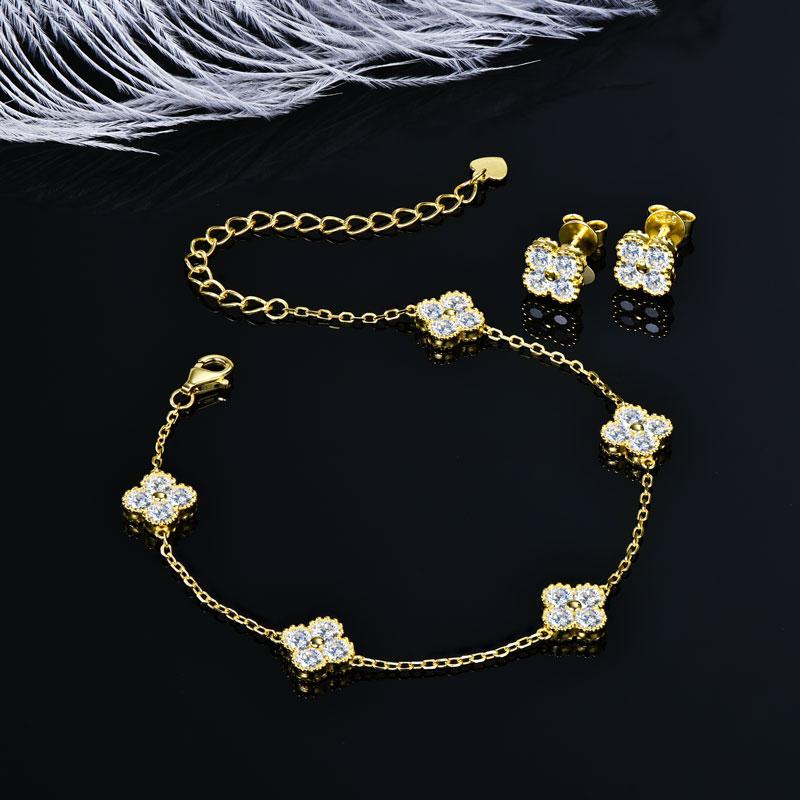 IOGOU 3 In 1 Clover Flower Jewelry Sets for Women 925 Silver 3mm D Moissanite Pendant Necklace Bracelet Stud Earrings Sets Charm