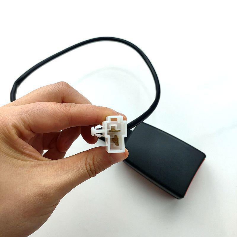 Autosicherheitsgurt-Alarm mit 19 cm Kabelbuchse