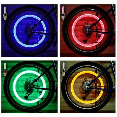 2 PZ Luci LED per Bicicletta, Tappo Valvola Pneumatico, Torcia, Auto, Moto, Valvola Aria Pneumatico, Raggi Ruota, Luce, Accessori Bici
