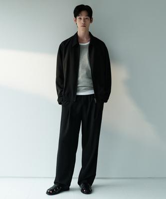 Linen-Like One-Pleat Wide Elastic Pants [Black]