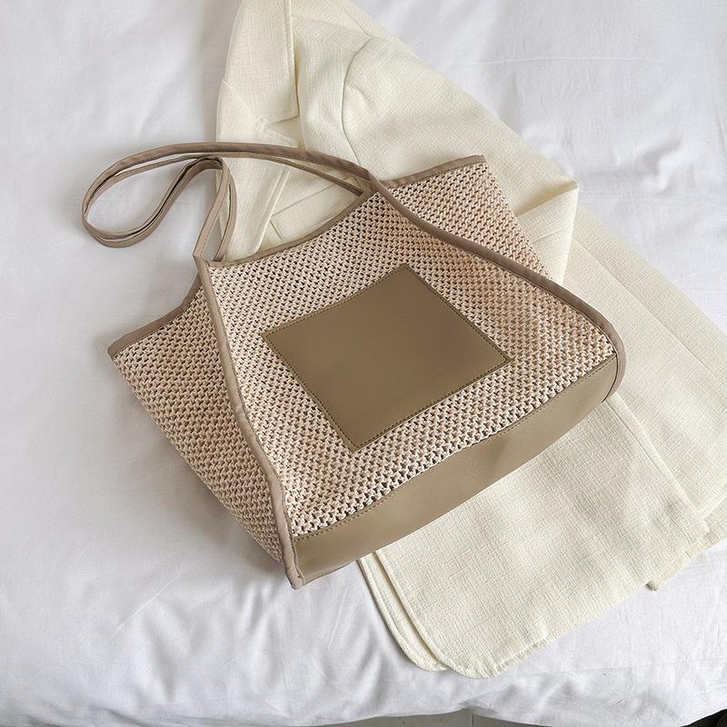 

Casual commuter bag women s 2024 summer new niche trend shoulder bag handbag retro simple tote bag хакі