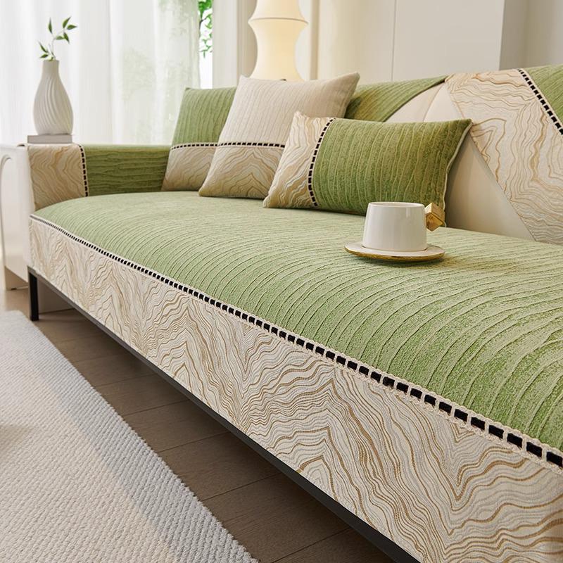 Chenille Sofa Cushion: Non-Slip, High-End, All-Season Universal Cover 70*70 cm