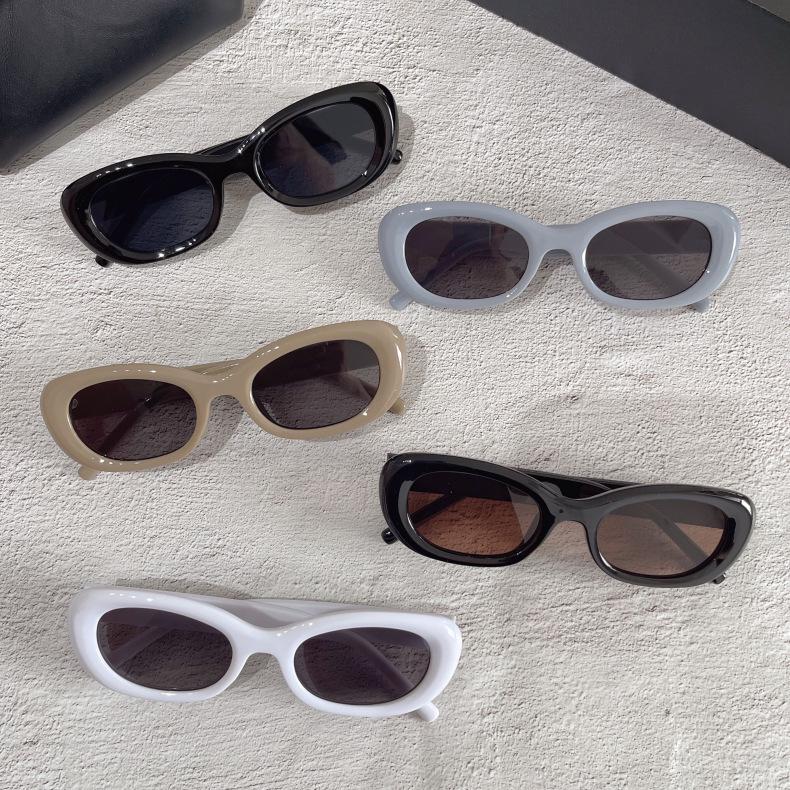 Yi Mengling Retro Fashion Sunglasses 2023 - Unisex High-End Xiaohongshu Style