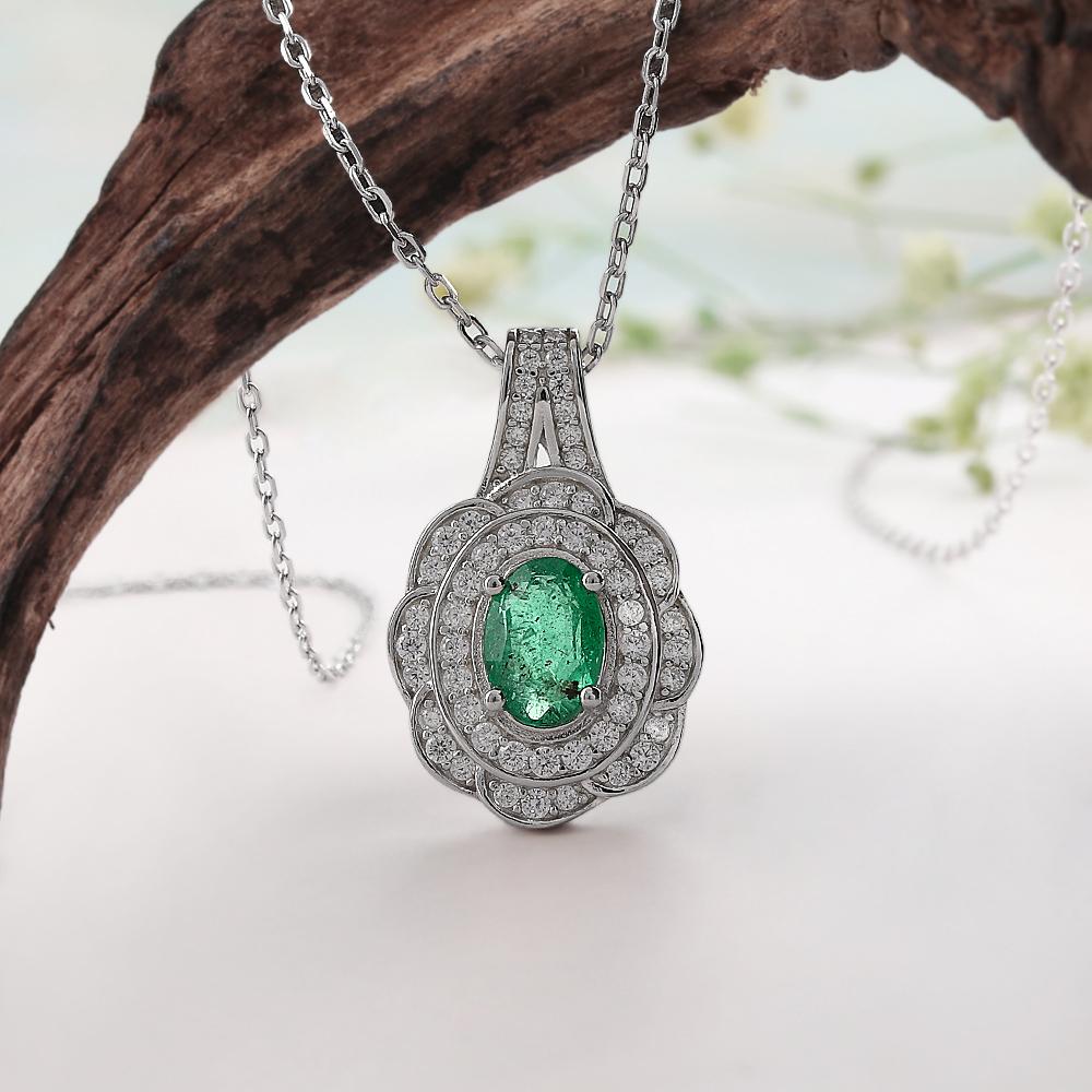 May Birthstone Natural emerald pendant Flower design 925 sterling silver necklace fine jewelry for women's engagement wear