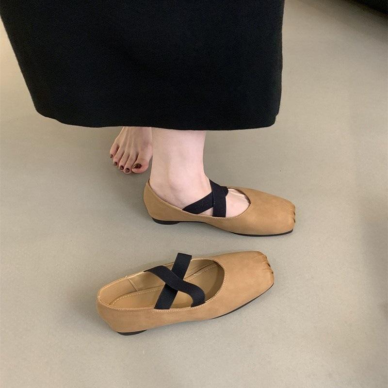 Square head shallow mouth single shoes female spring and autumn 2025 new French retro gentle fairy ballet flat Mary Jane shoes