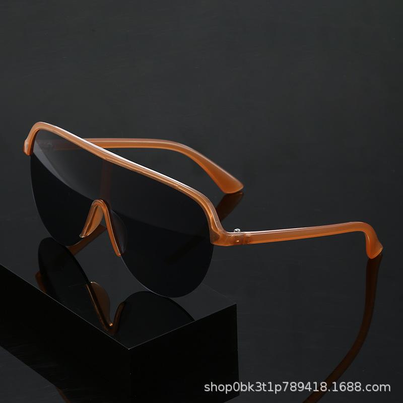 European and American new one-piece lenses trendy sunglasses women's high-end sense large frame eye protection cycling fashion sunglasses