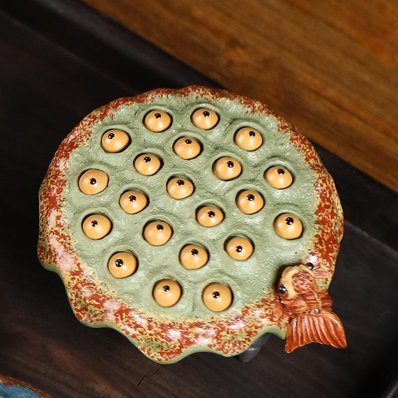 Chinese Yixing Purple Clay Tea Pet Decoration Handmade Sculpture Goldfish Lotus Model Ornaments Tea Figurine Home Tea Set Decor