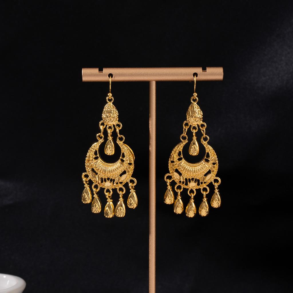 Retro Gilt Flower Fringed Earrings High-End Women'S Light Luxury Niche Exaggerated Temperament Earrings Ancient Hanfu Earrings