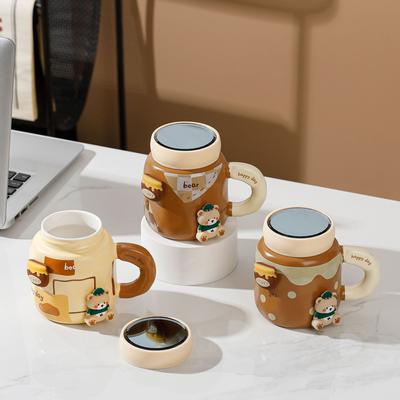 Vysoce hodnotný osobnostní DIY kreativní keramický hrnek s víčkem hrnek s medvídkem kreslený hrnek sada hrnek na vodu dárek